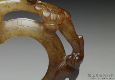 图片[2]-Jade Huan Ring with Beast Pattern, Eastern Han dynasty (25-220)-China Archive